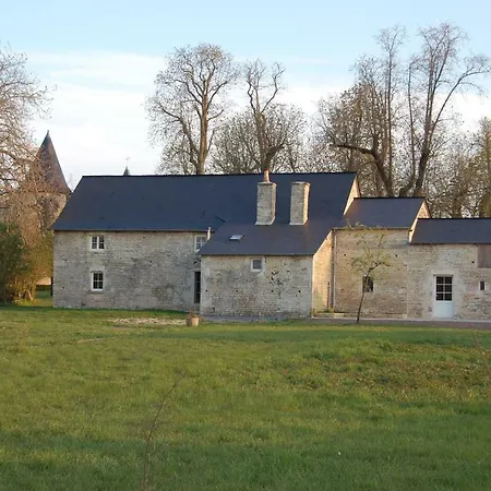 Дом отдыха Du Chateau Marigny (Poitou-Charentes)