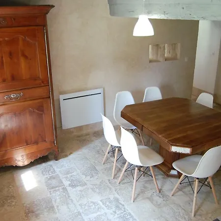 Du Chateau * Marigny (Poitou-Charentes)